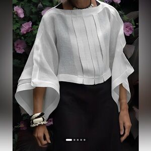 NWT STYLEWE blue and white ombre cape top